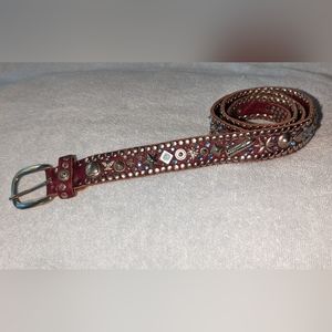 Dodo leather belt made in Mauritius.
